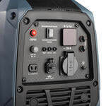 Генератор инверторный 2.4 кВт закрытого типа с номинальной мощностью 2000 Вт